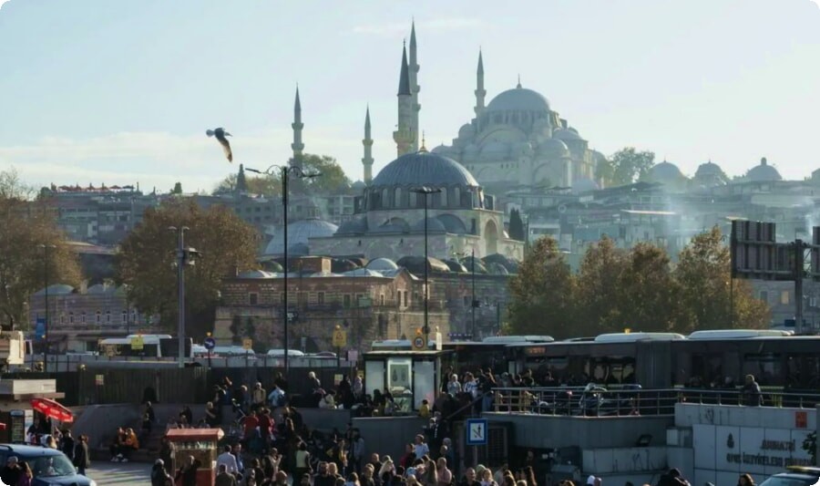 Vad du behöver veta innan du åker på semester till Istanbul - vilka är de bästa attraktionerna att besöka