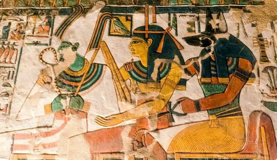 the tomb of Queen Nefertari