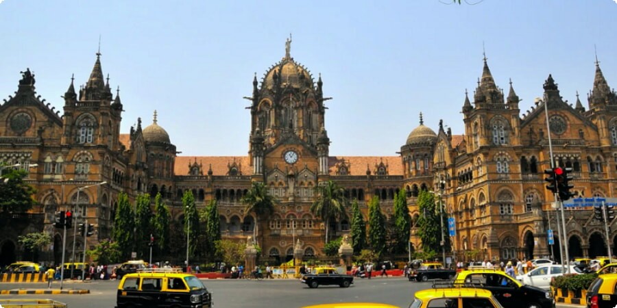 Mumbai’s Iconic Landmarks