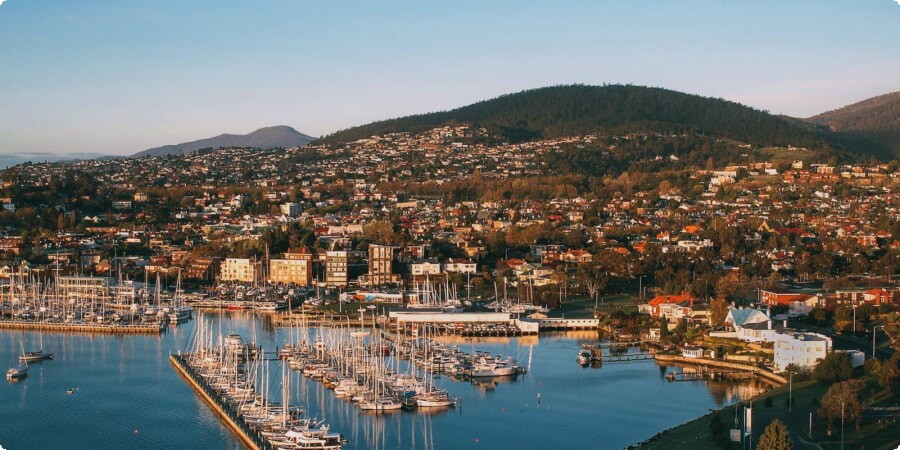 Hobart by Foot