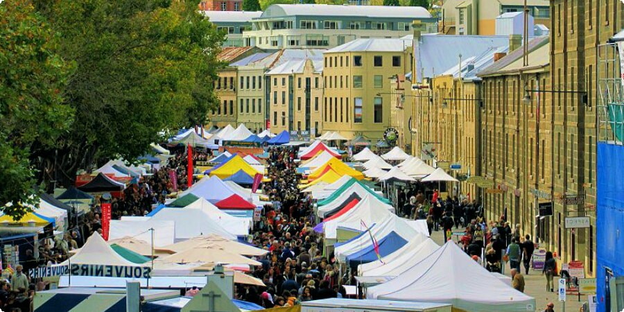 Hobart by Foot