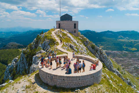 Budva şehrindeki turistik geziler